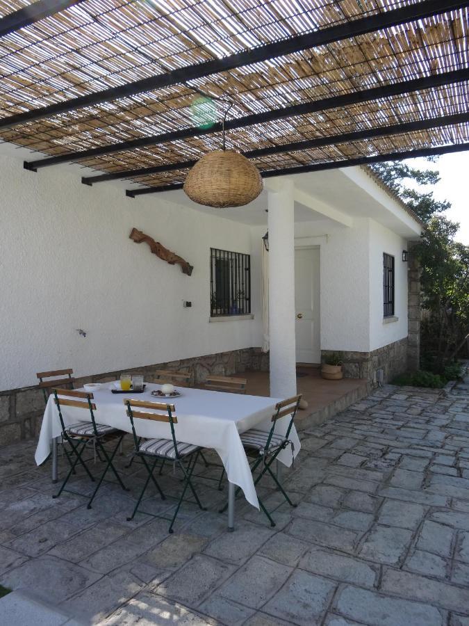 Casa Rural Mirando A La Pena "Grupo Mirando A Gredos" Cadalso de los Vidrios エクステリア 写真